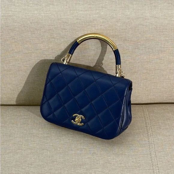 CHANEL Blue Quilted Top Handle Flap Bag GHW - Picture 3 of 16
